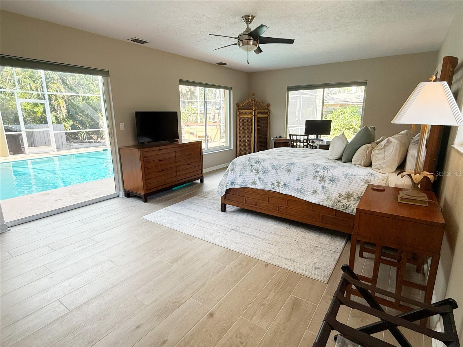 5541 Cape Aqua Dr, Sarasota, FL 34242 — photo 32 of 53