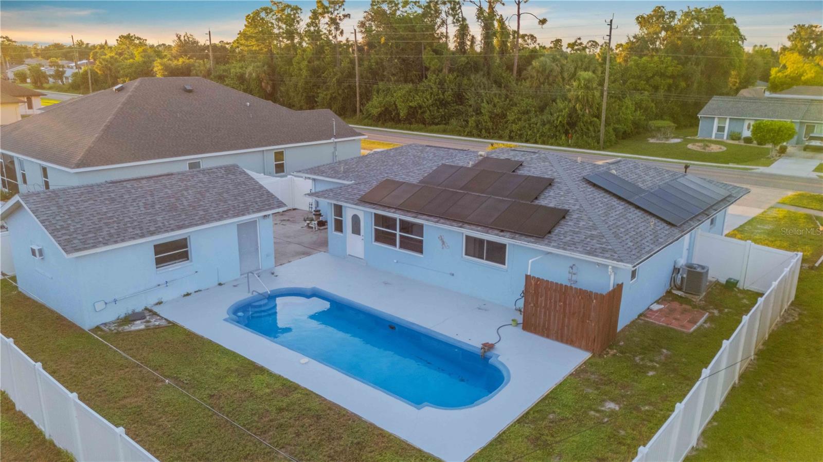20439 Peachland Blvd, Port Charlotte, FL 33954 — photo 3 of 58