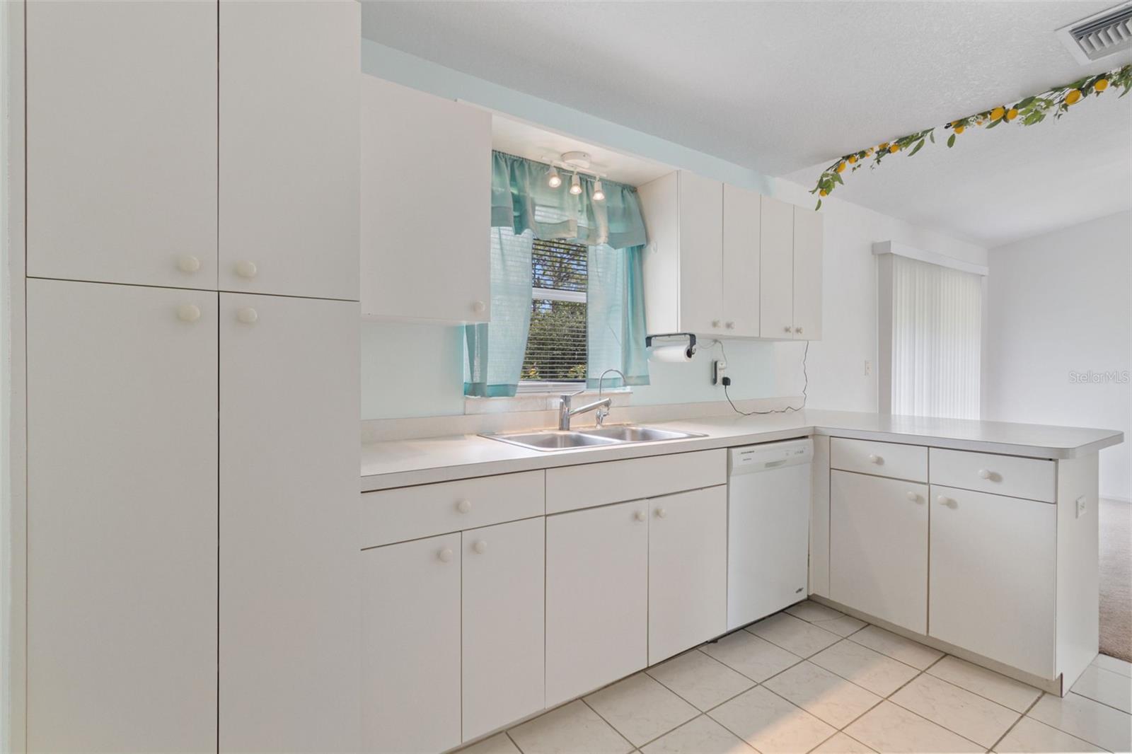 1368 Blaisdell St, Port Charlotte, FL 33980 — photo 13 of 32