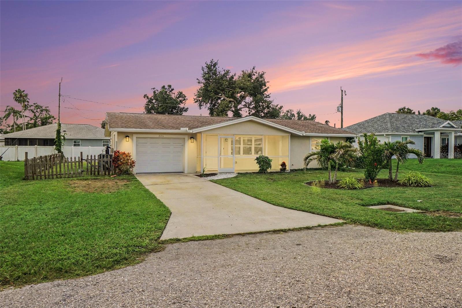 305 Shell Rd, Venice, FL 34293 — photo 4 of 44