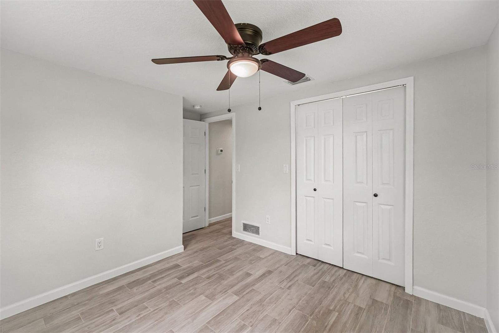Alternate angle of 2nd bedroom