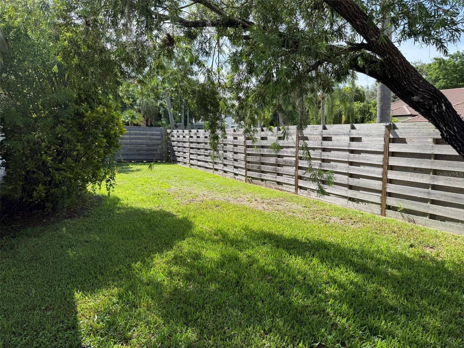 4951 Sawyer Rd, Sarasota, FL 34233 — photo 30 of 32