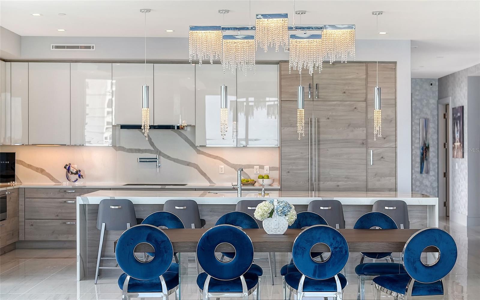 401 Quay Commons #805, Sarasota, FL 34236 — photo 19 of 68