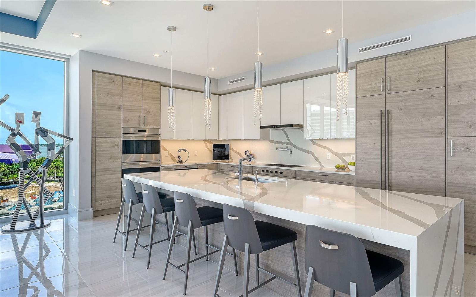 401 Quay Commons #805, Sarasota, FL 34236 — photo 20 of 68