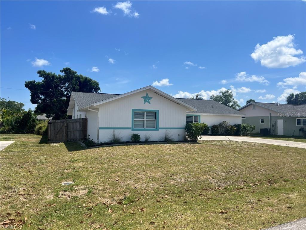 22127 Lancaster Ave, Port Charlotte, FL 33952 — photo 3 of 35