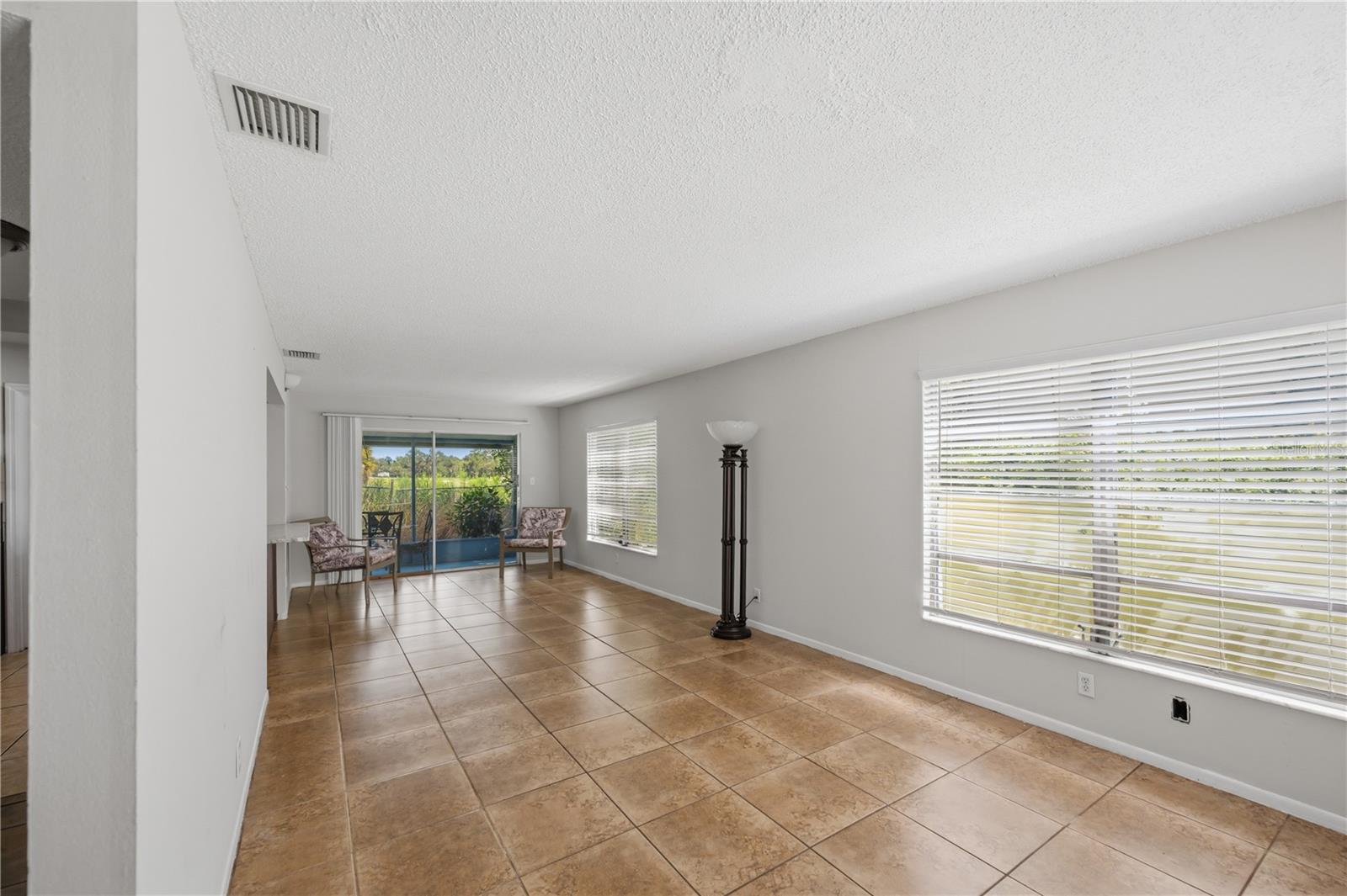 318 Barlow Ave #71, Sarasota, FL 34232 — photo 3 of 32