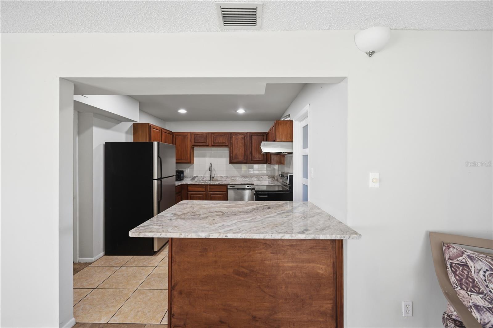 318 Barlow Ave #71, Sarasota, FL 34232 — photo 9 of 32