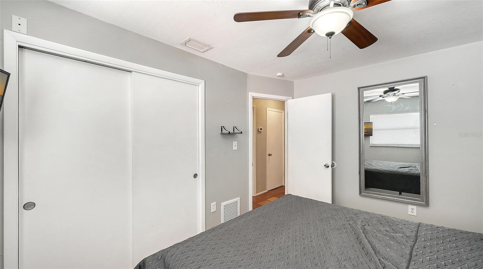 5338 Foxwood Dr, Sarasota, FL 34232 — photo 18 of 36