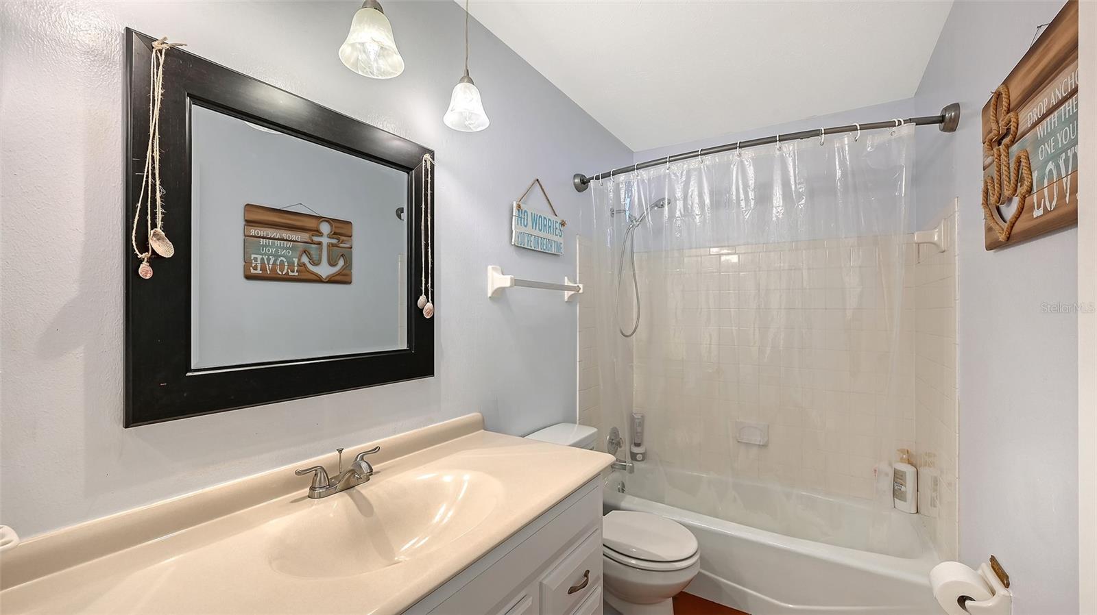 5338 Foxwood Dr, Sarasota, FL 34232 — photo 19 of 36