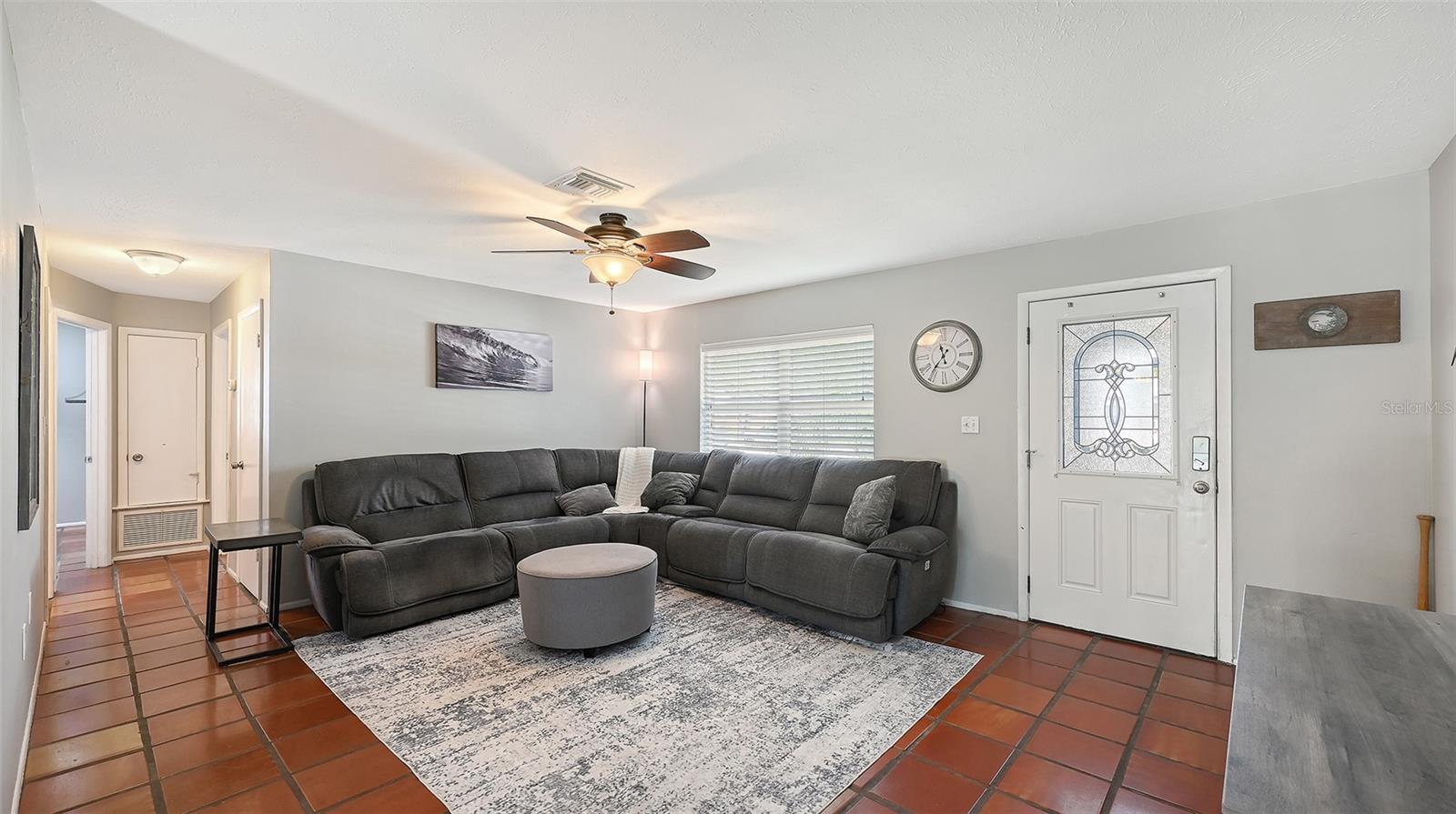 5338 Foxwood Dr, Sarasota, FL 34232 — photo 6 of 36
