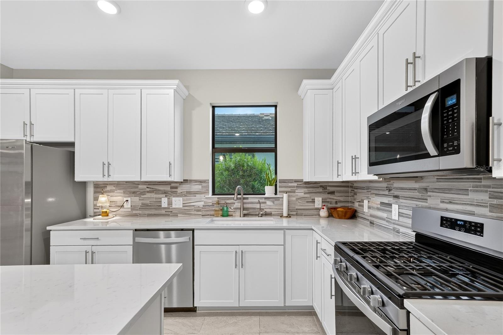 6204 Fish Eagle Ct, Nokomis, FL 34275 — photo 14 of 70