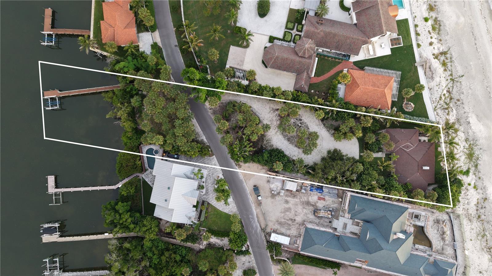 2417 Casey Key Rd, Nokomis, FL 34275 — photo 13 of 25