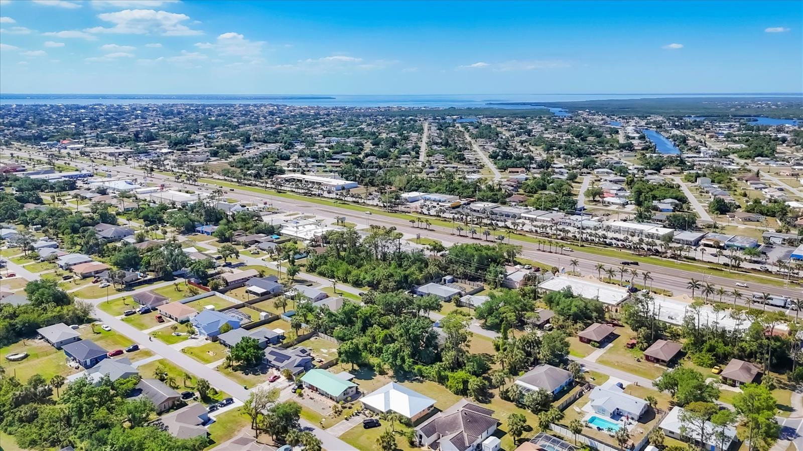 2538 Lakeshore Cir, Port Charlotte, FL 33952 — photo 28 of 32