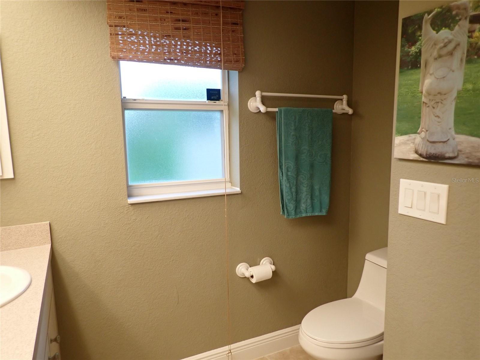 Primary en-suite