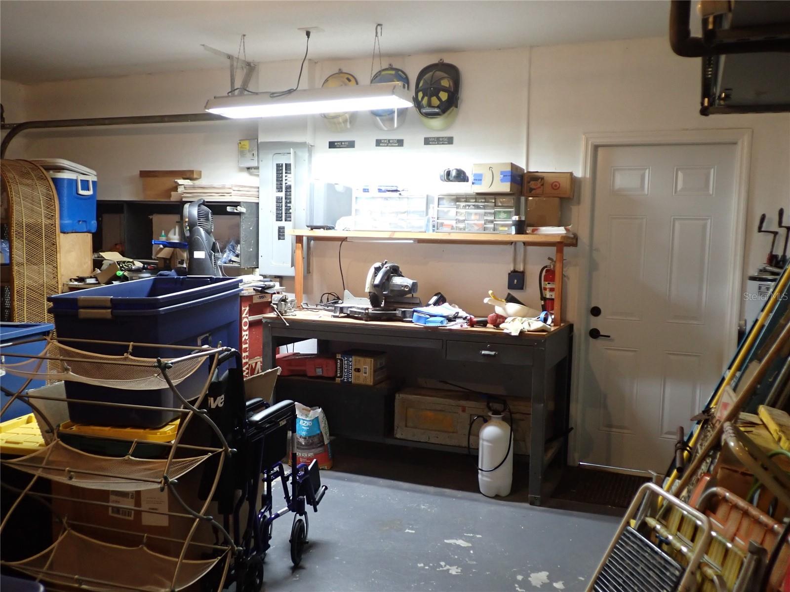 2-Car Garage