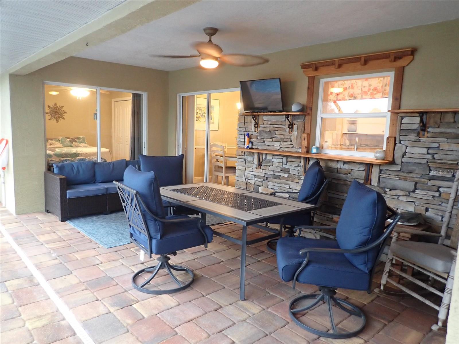Screened Lanai