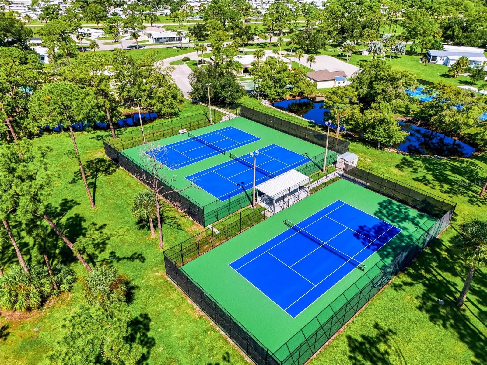 Community Tennis Courts
