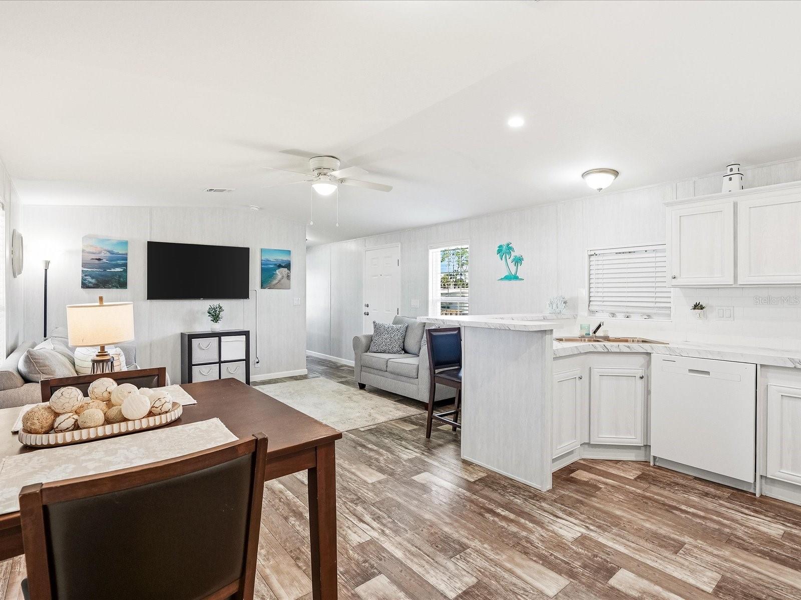 6826 Alani Ct, North Port, FL 34287 — photo 4 of 32