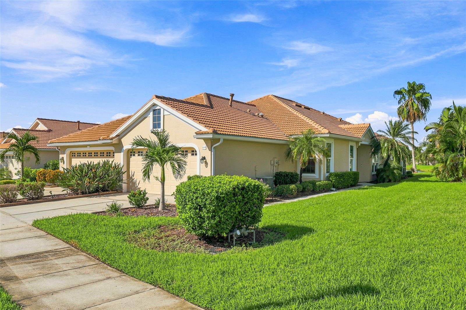 4350 Whispering Oaks Dr, North Port, FL 34287 — photo 3 of 65
