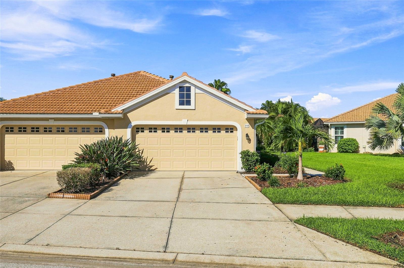 4350 Whispering Oaks Dr, North Port, FL 34287 — photo 4 of 65