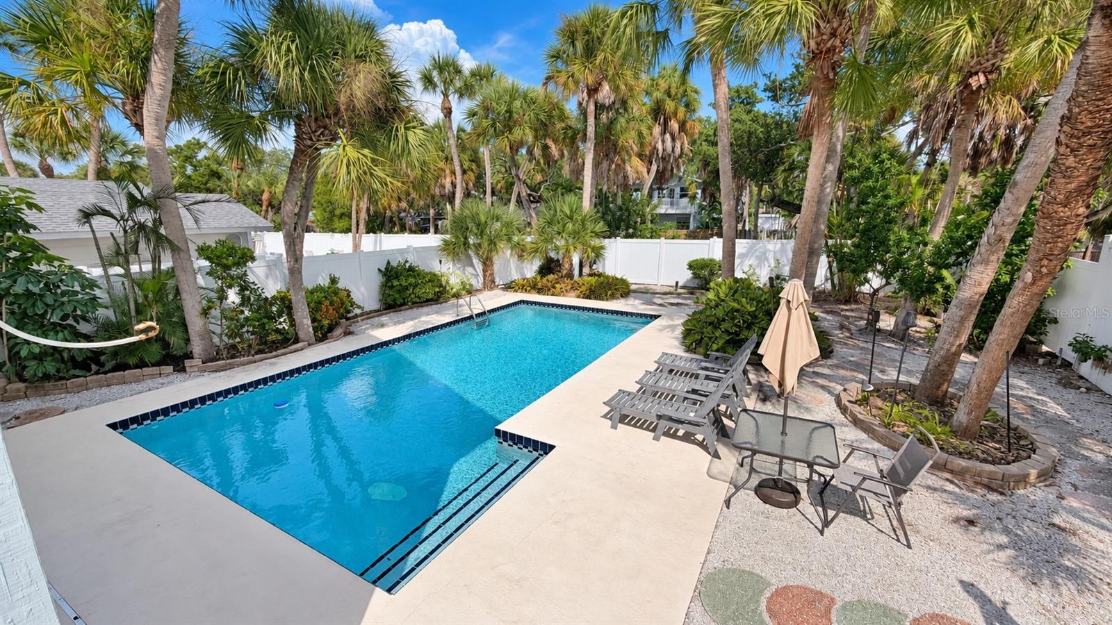 5157 Sandy Beach Ave, Sarasota, FL 34242 — photo 3 of 22