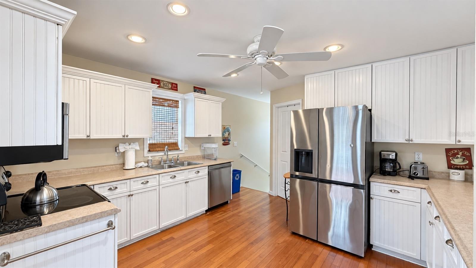 5157 Sandy Beach Ave, Sarasota, FL 34242 — photo 9 of 22