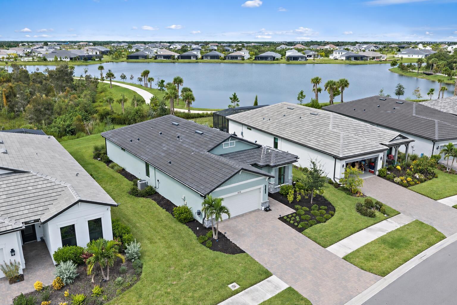17275 Luminous Ave, Venice, FL 34293 — photo 1 of 44
