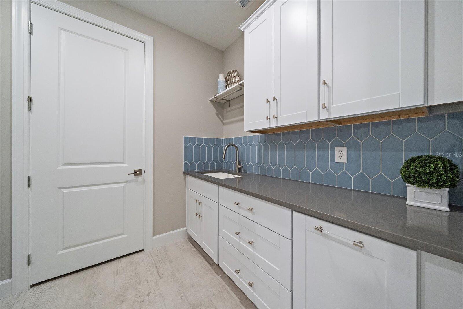 17275 Luminous Ave, Venice, FL 34293 — photo 27 of 44