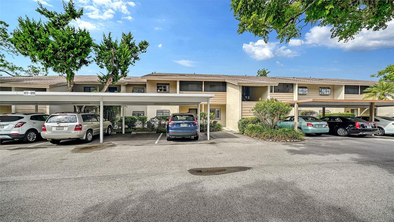 3262 Cross Creek Dr #3262, Sarasota, FL 34231 — photo 2 of 59