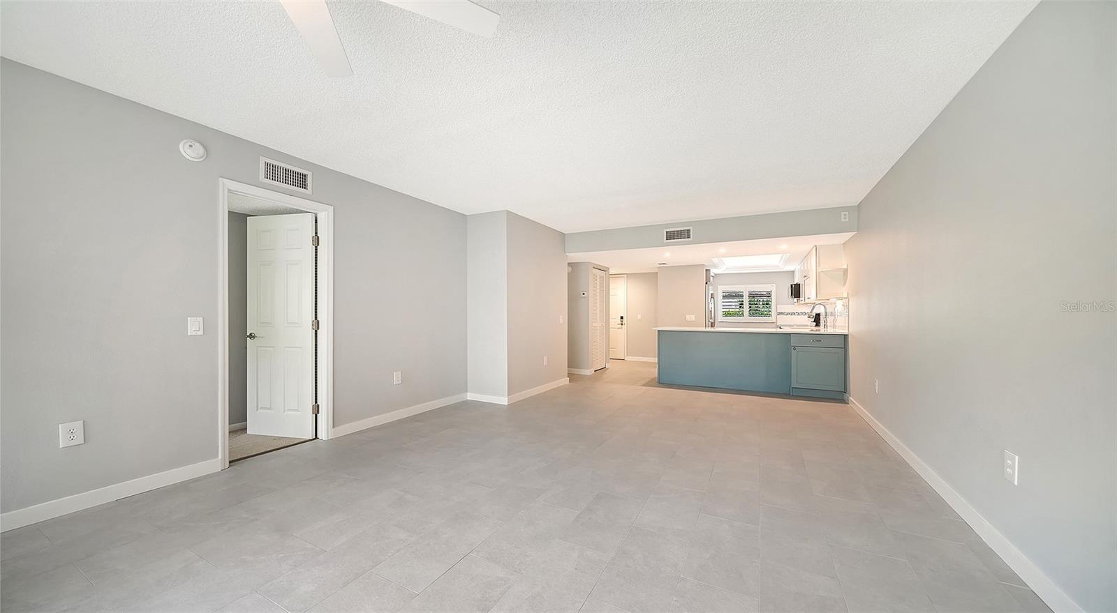 3262 Cross Creek Dr #3262, Sarasota, FL 34231 — photo 12 of 59