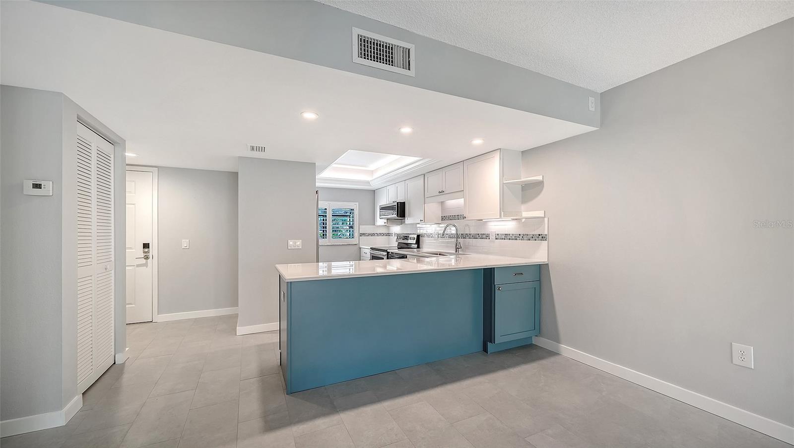 3262 Cross Creek Dr #3262, Sarasota, FL 34231 — photo 13 of 59