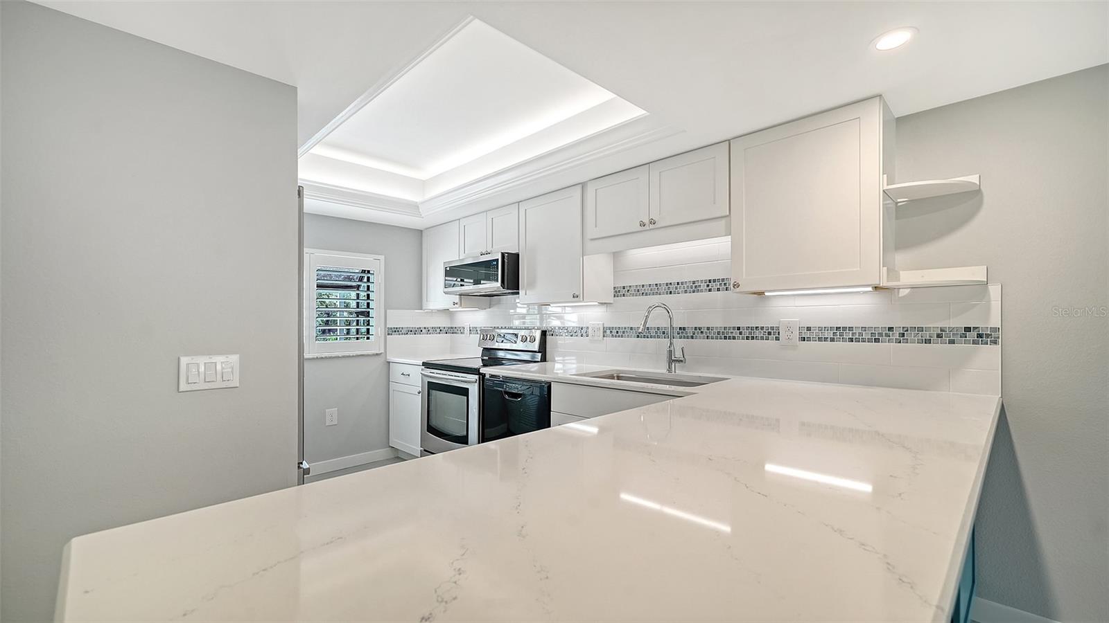 3262 Cross Creek Dr #3262, Sarasota, FL 34231 — photo 14 of 59