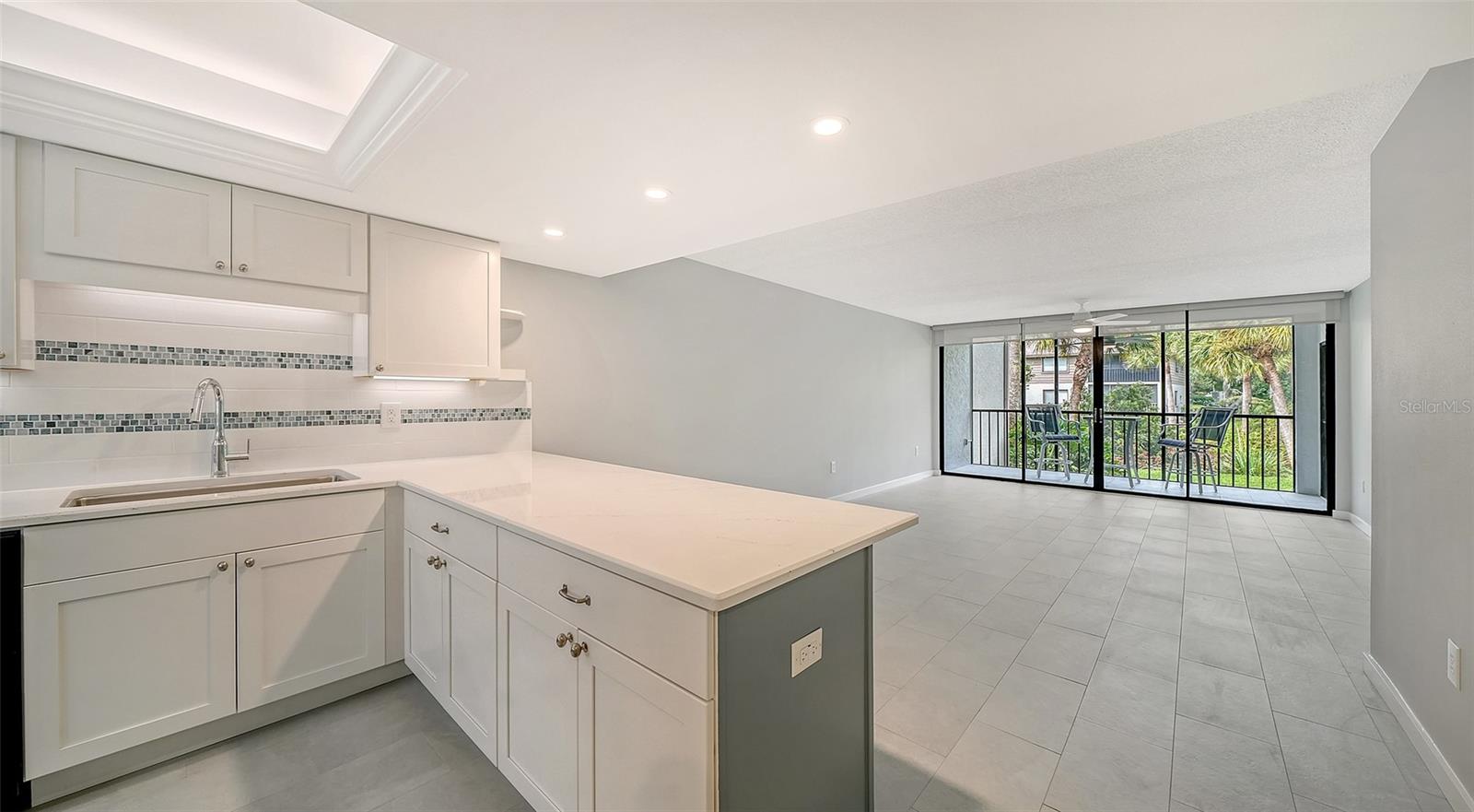 3262 Cross Creek Dr #3262, Sarasota, FL 34231 — photo 5 of 59