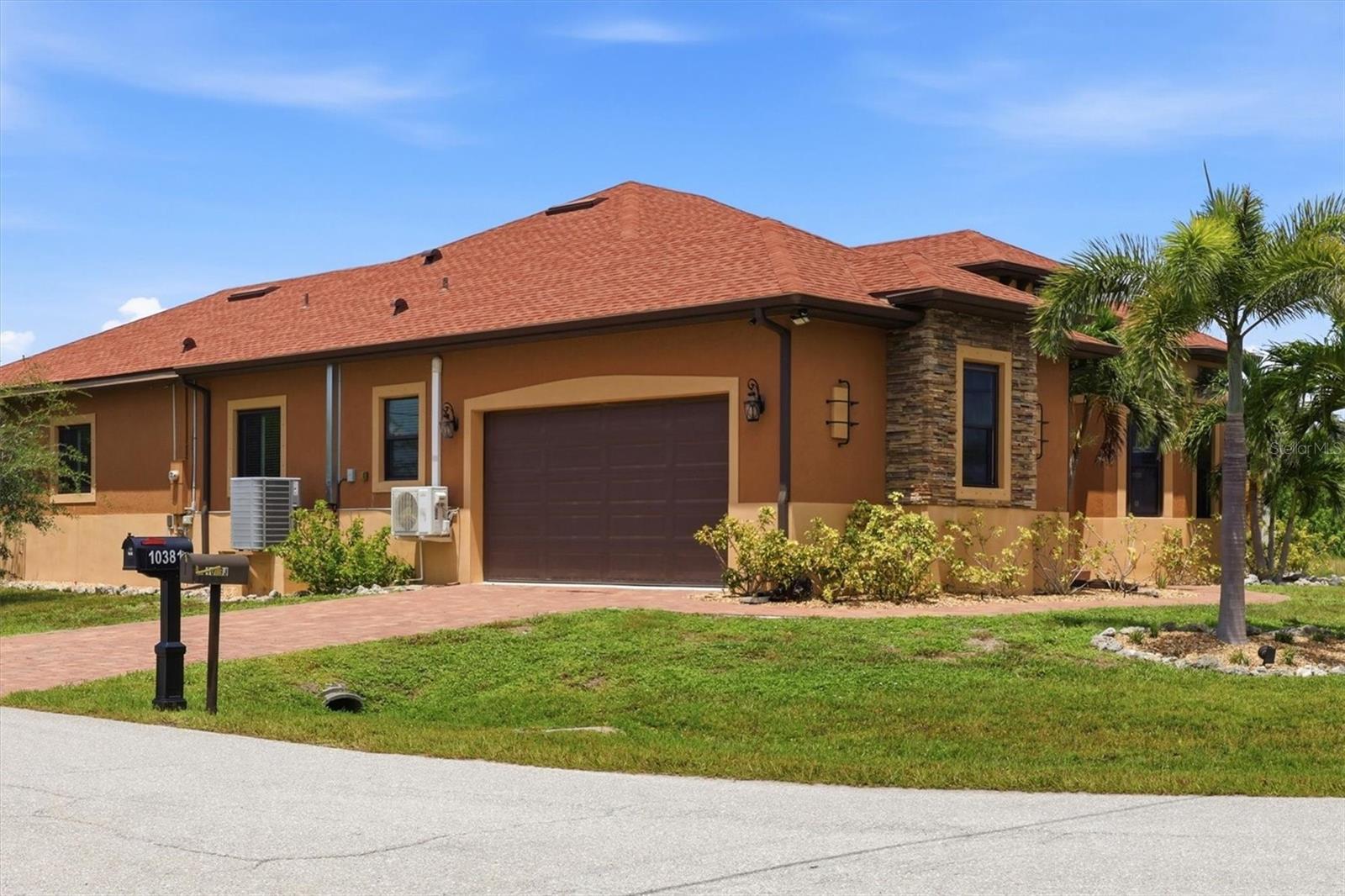 10385 Harlingen St, Port Charlotte, FL 33981 — photo 16 of 64