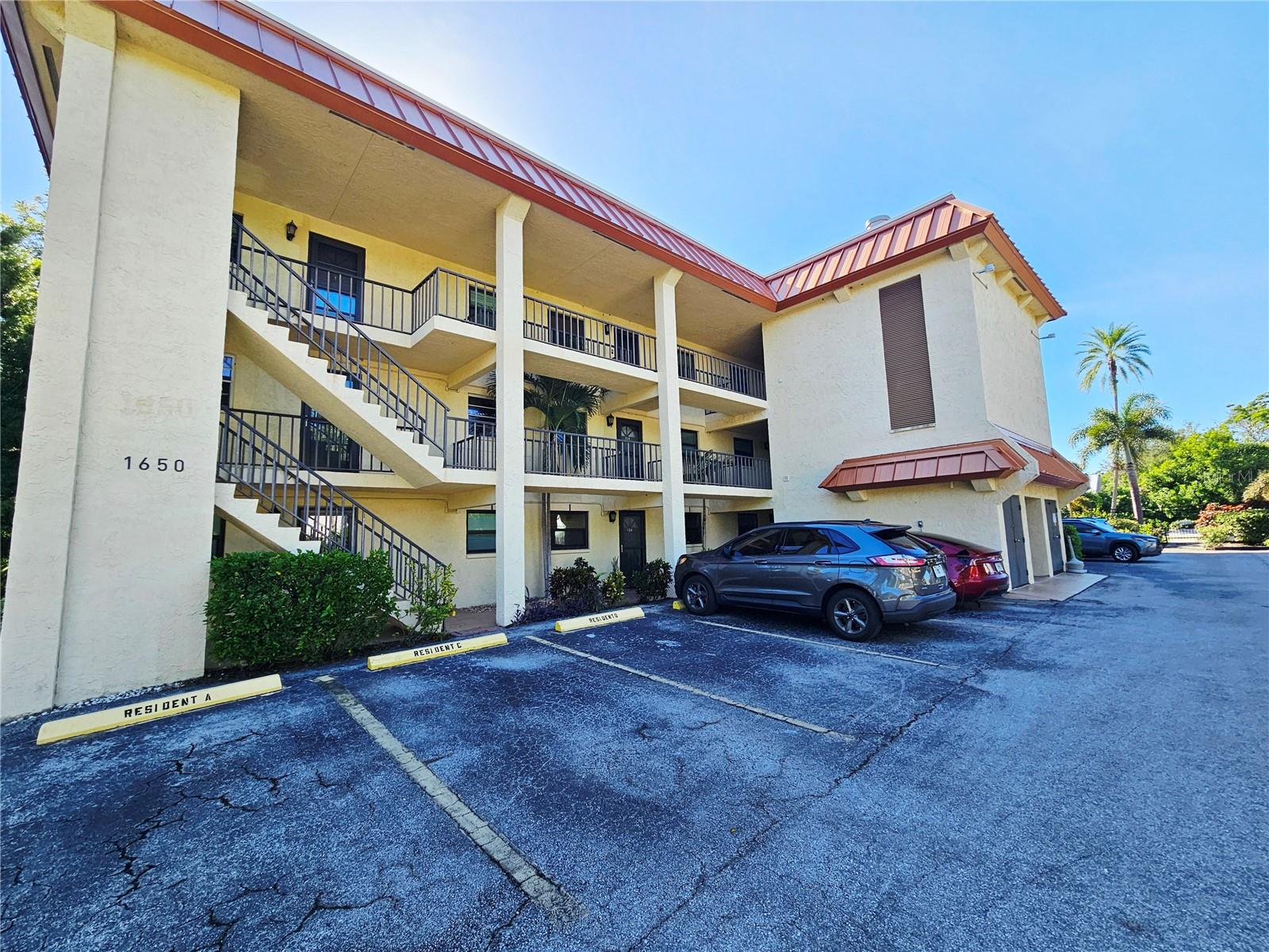 1650 Pine Tree Ln #204, Sarasota, FL 34236 — photo 29 of 40