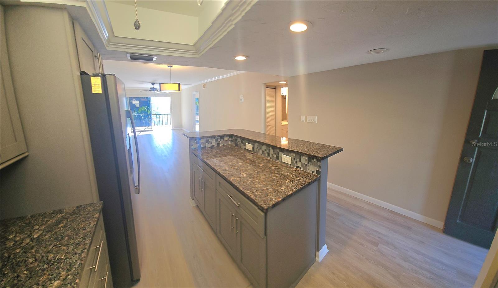 1650 Pine Tree Ln #204, Sarasota, FL 34236 — photo 6 of 40