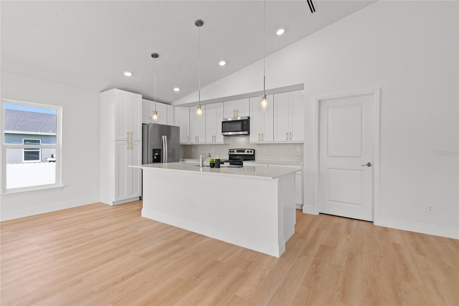 4097 Honeybee St, North Port, FL 34291 — photo 3 of 7