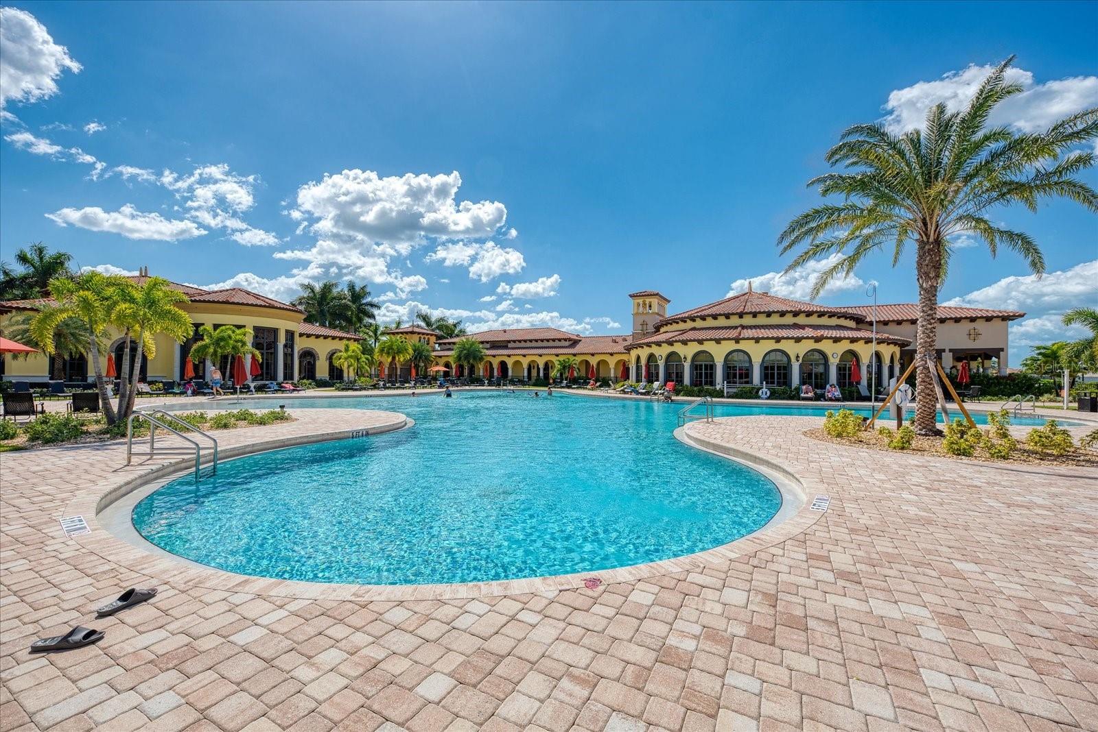 12501 Cinqueterre Dr, Venice, FL 34293 — photo 37 of 42