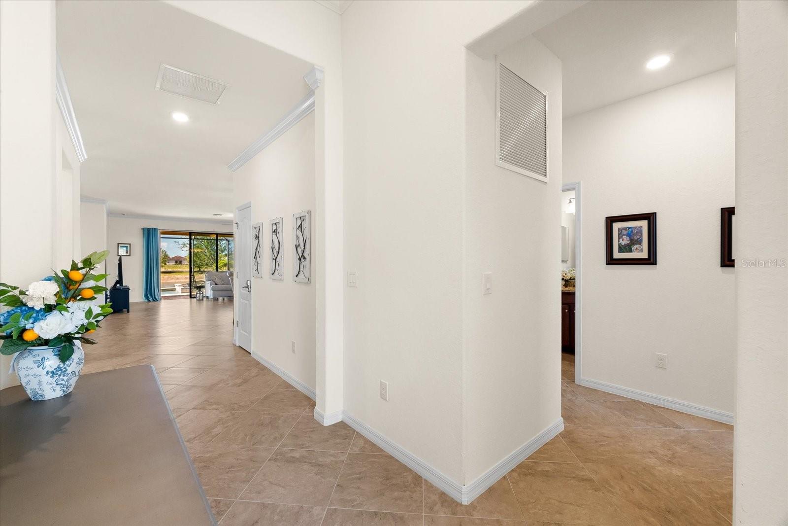 12501 Cinqueterre Dr, Venice, FL 34293 — photo 8 of 42